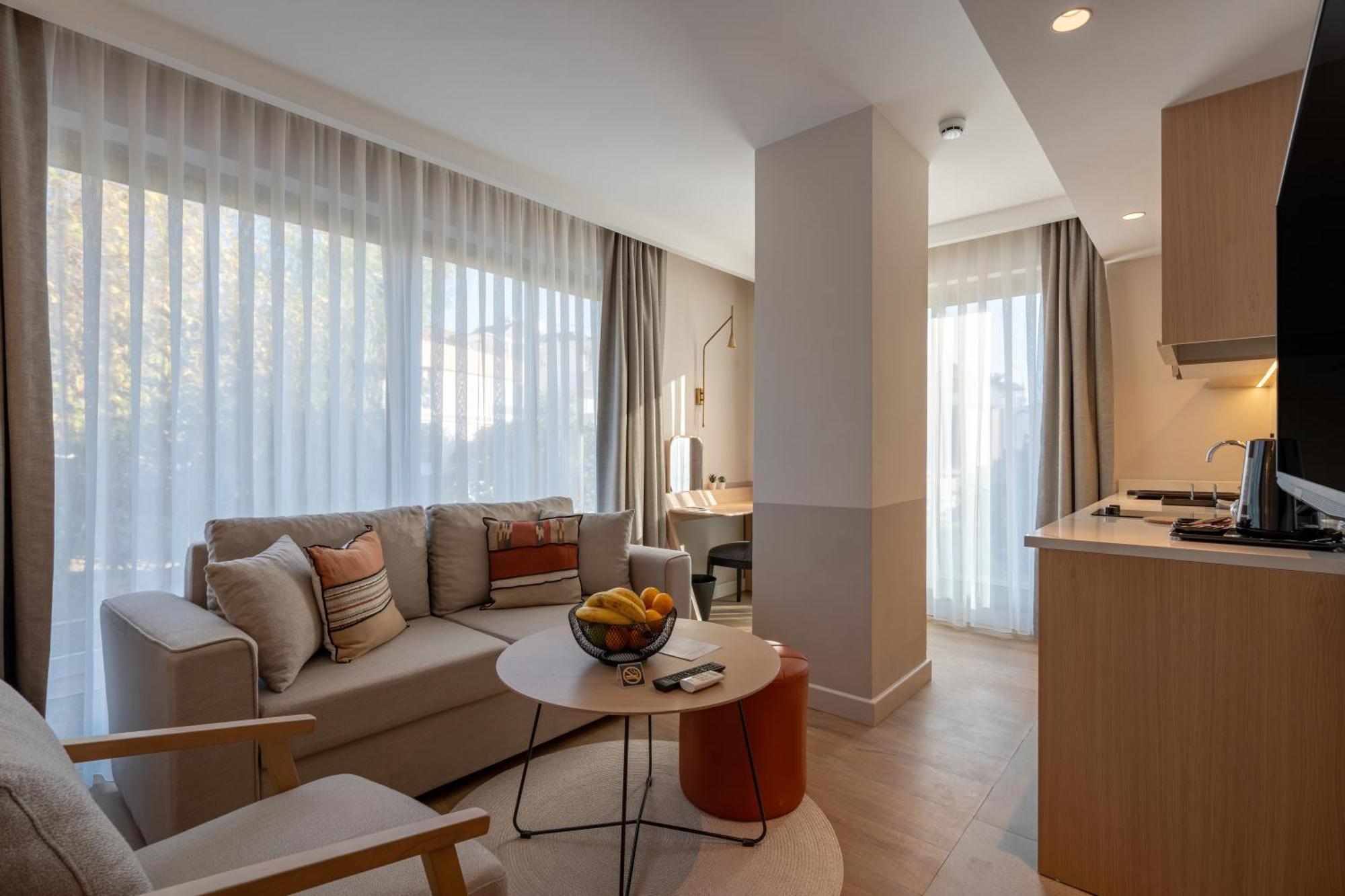 Oli Hotel And Suites Анталья Экстерьер фото