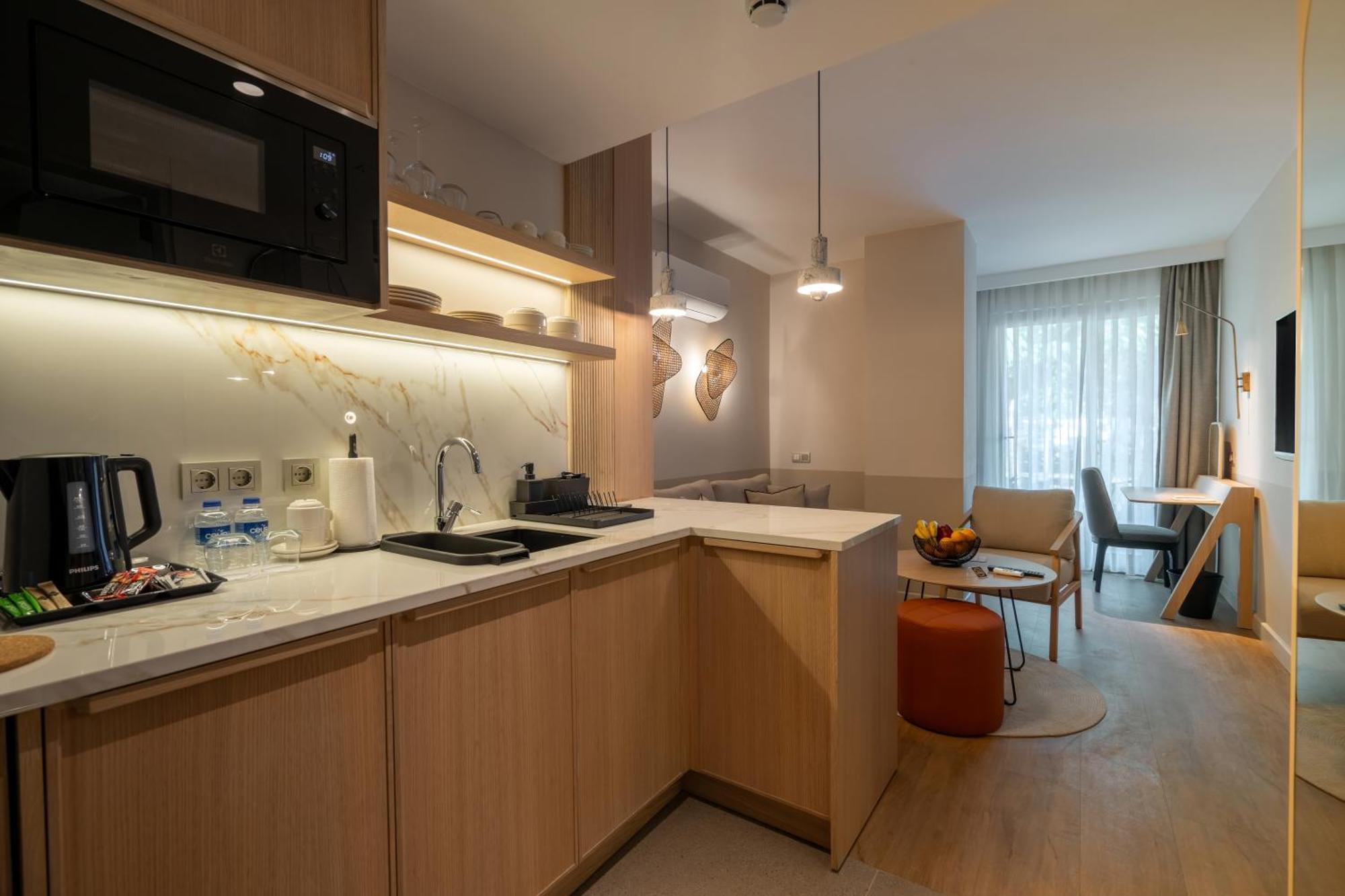Oli Hotel And Suites Анталья Экстерьер фото